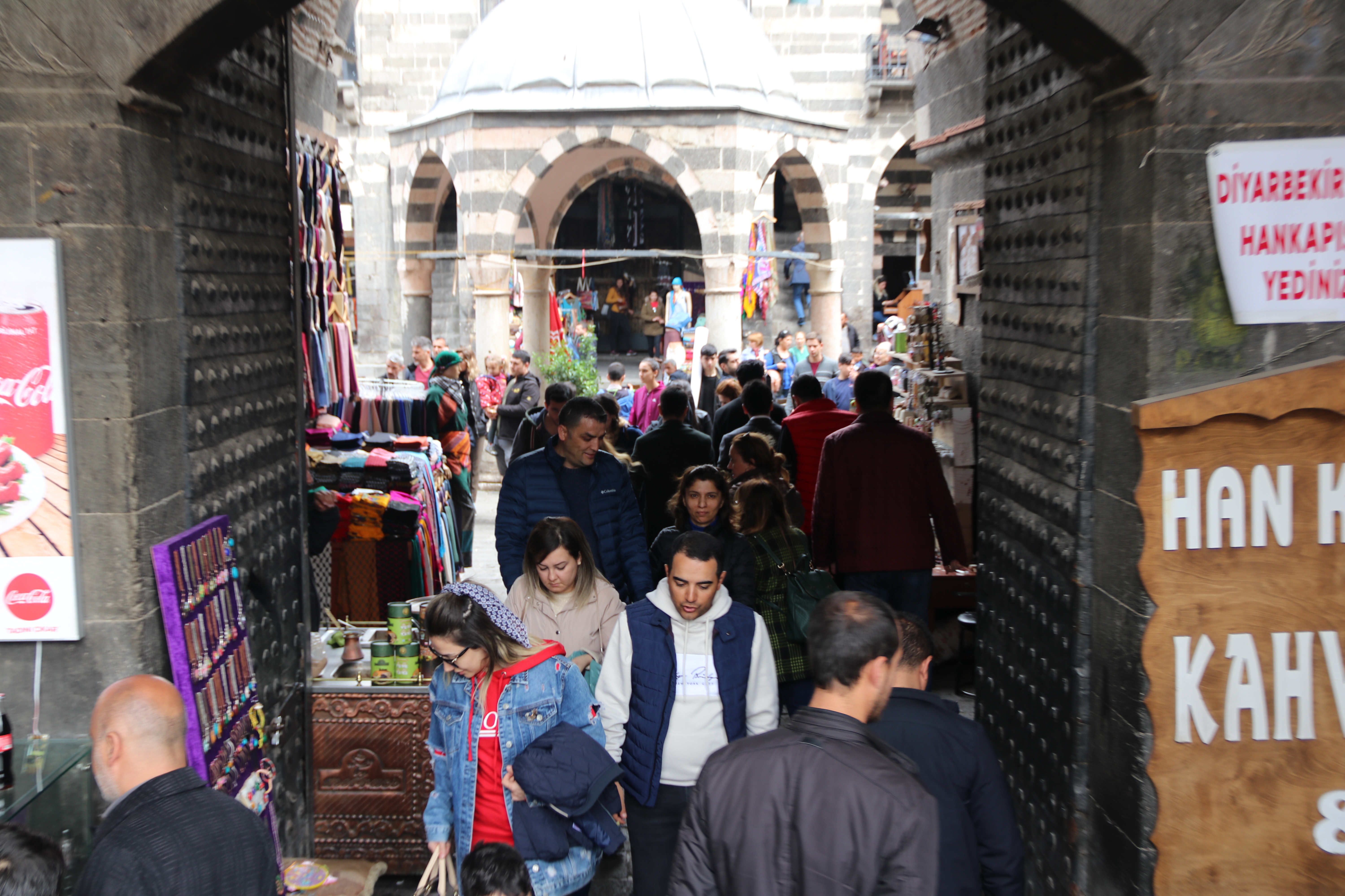  FOTO - Diyarbakır'a turist akını